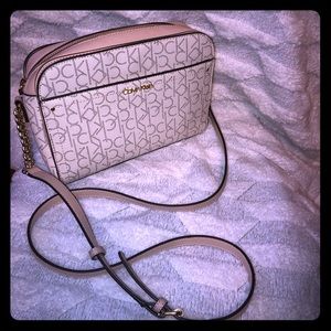 Calvin Klein Crossbody